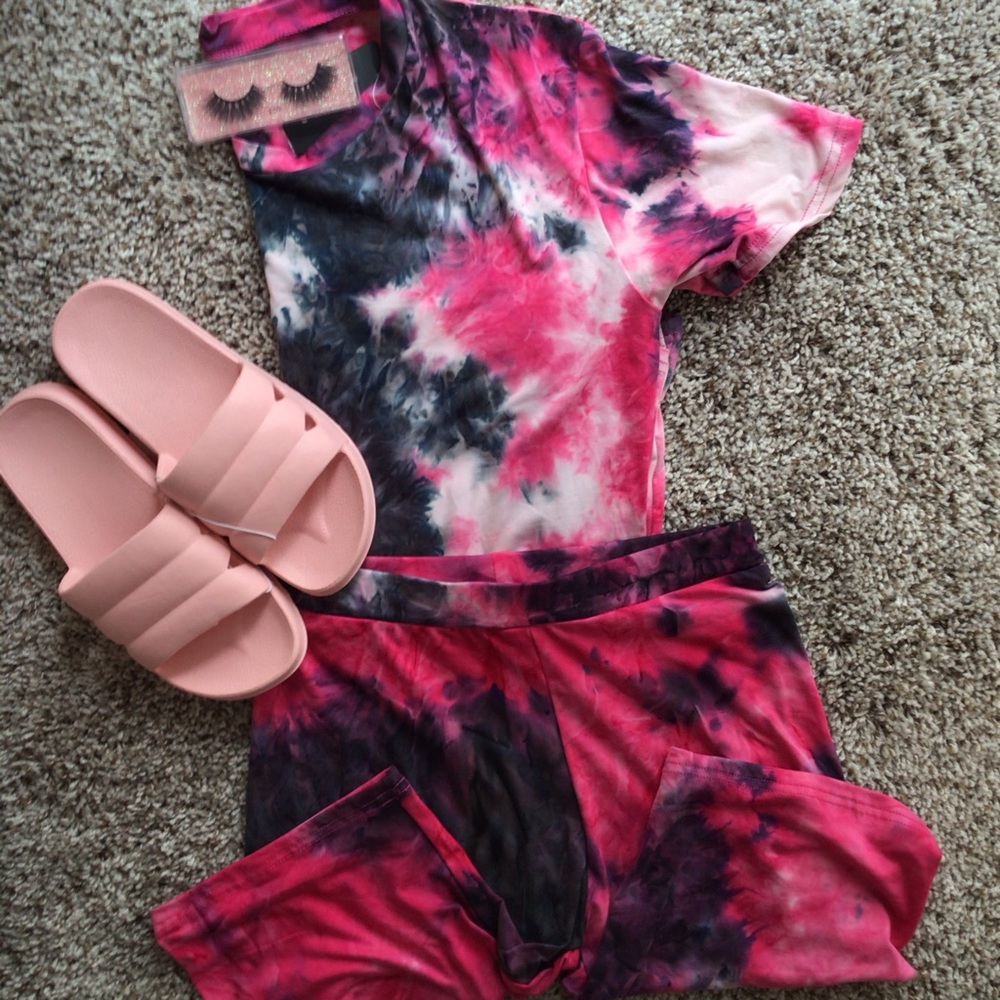 PinkyLink TieDye